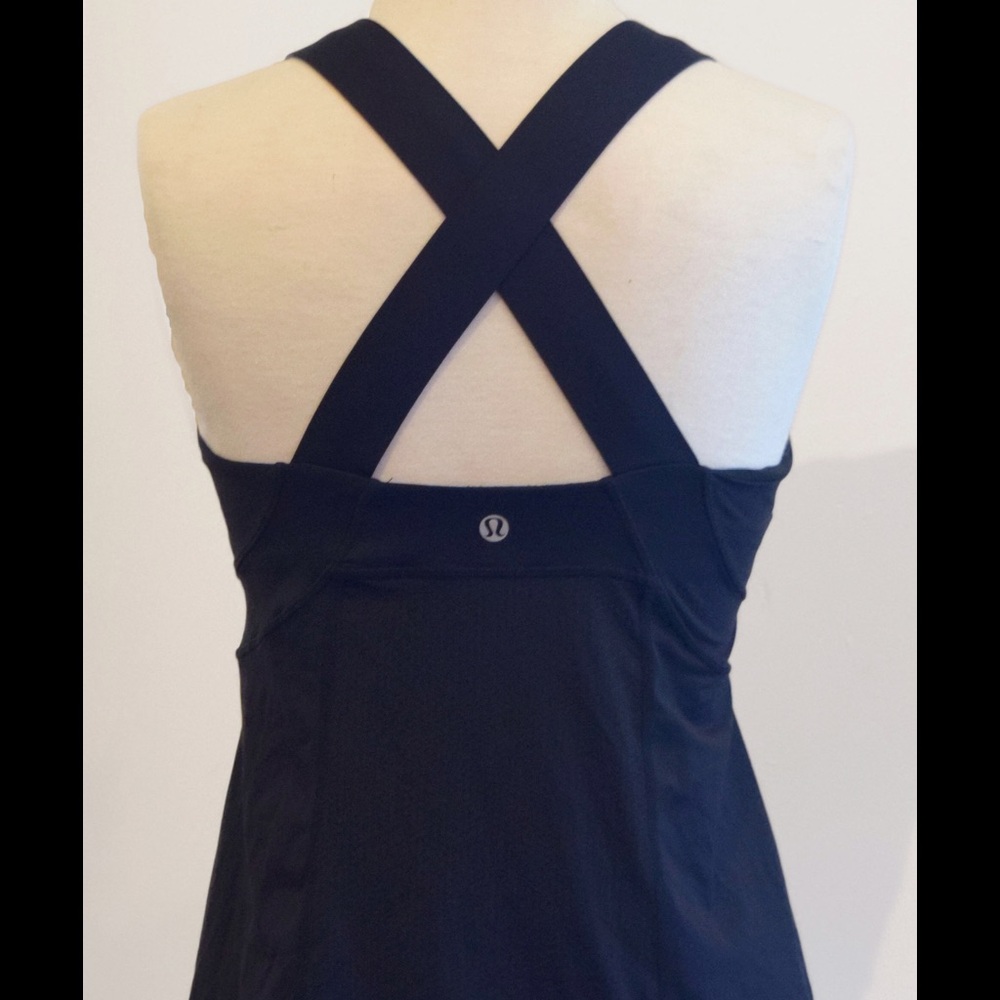 Lululemon top